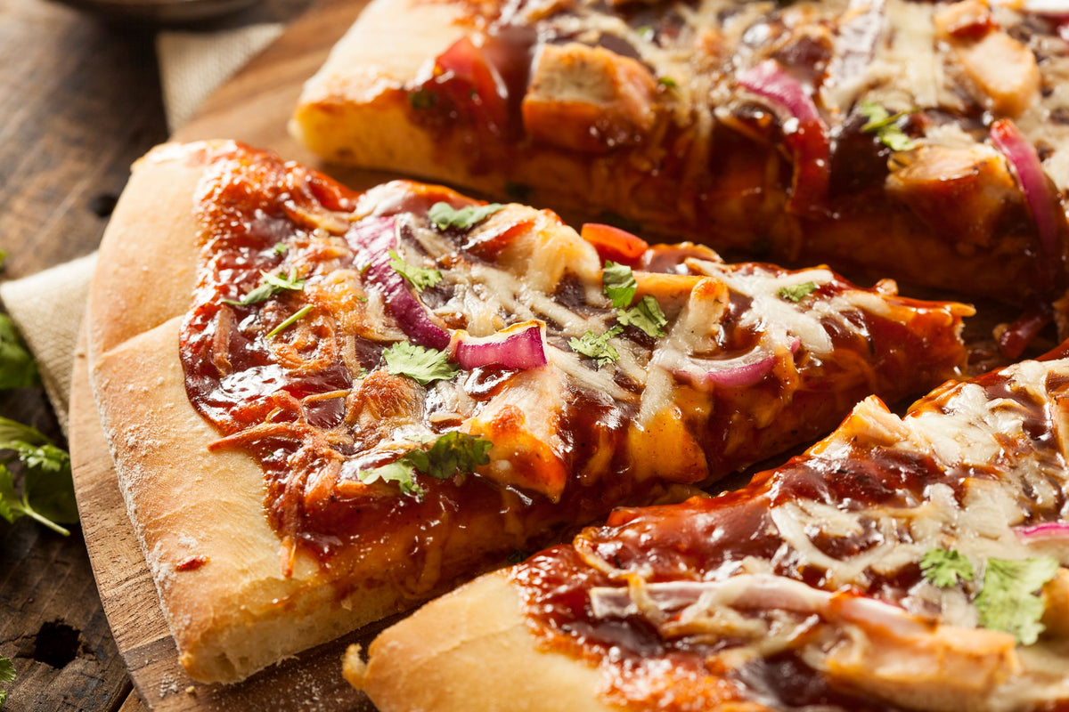 BBQ Chicken Pizza
&ndash; Bear Mountain BBQ