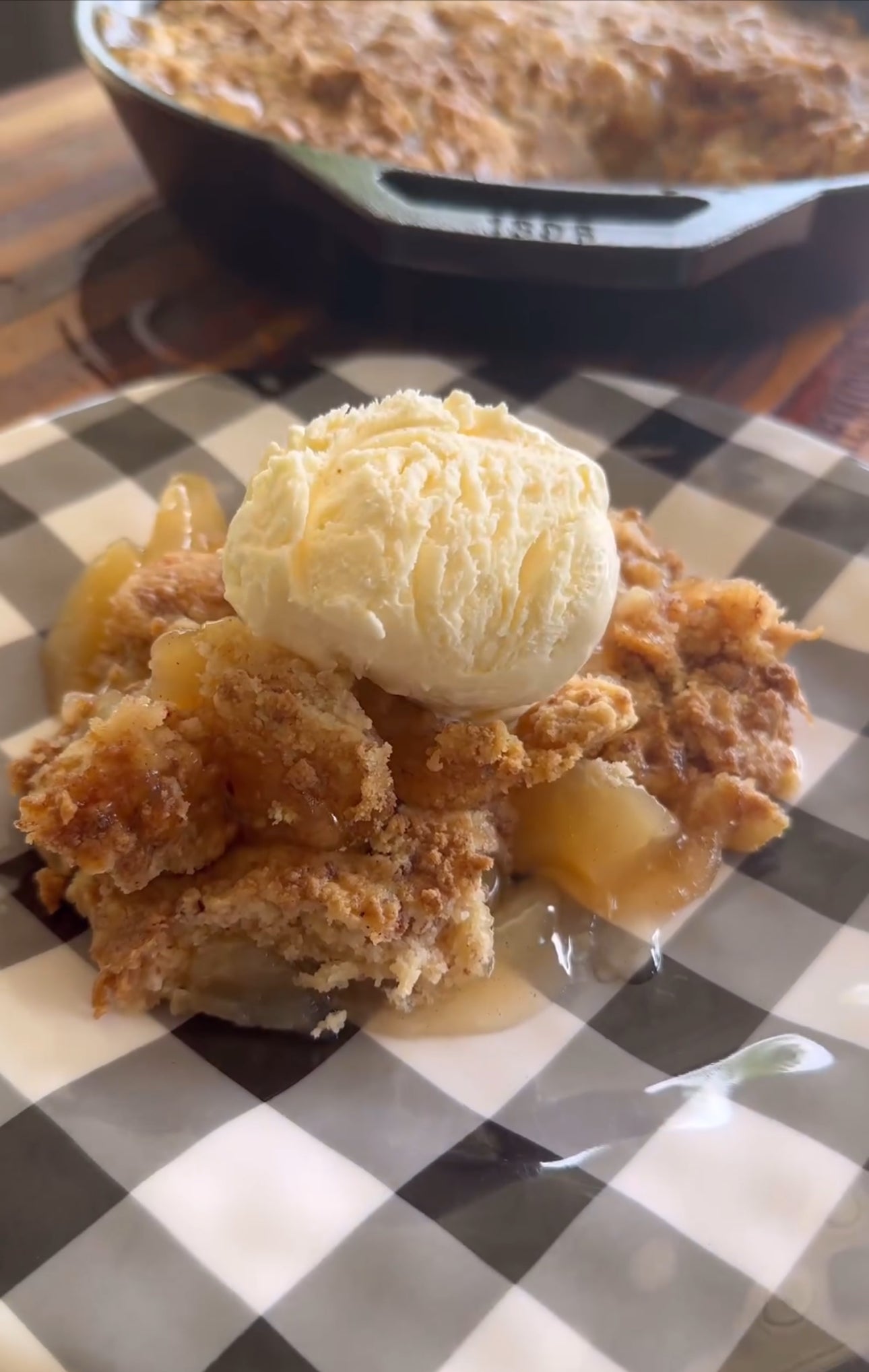 Smoked Cinnamon Toast Crunch Apple Dump Cake